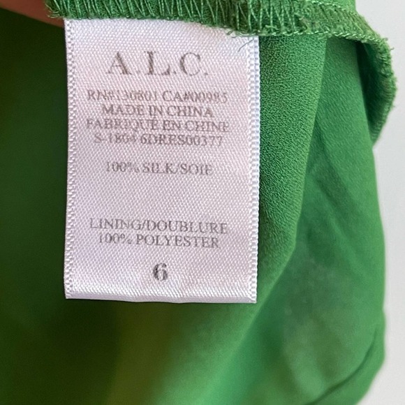 A.L.C. Cora Floral Print 100% Silk Wrap Dress Size 6 - Picture 10 of 12